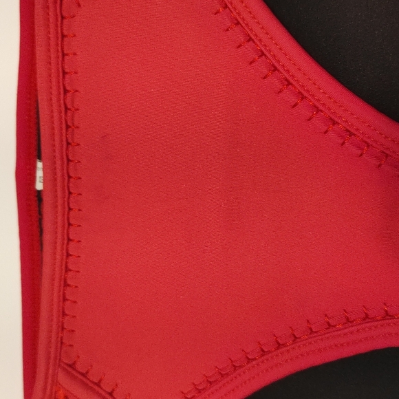 3/$25 Medium Coral Neoprene Underwire Bikini Set - brand unknown, like triangl - Picture 8 of 9